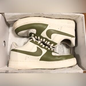 🌹🍃NIKE by You Air Force 1 - Custom Whte/Hunter Green Women’s Sneaker (Size: 8.5)